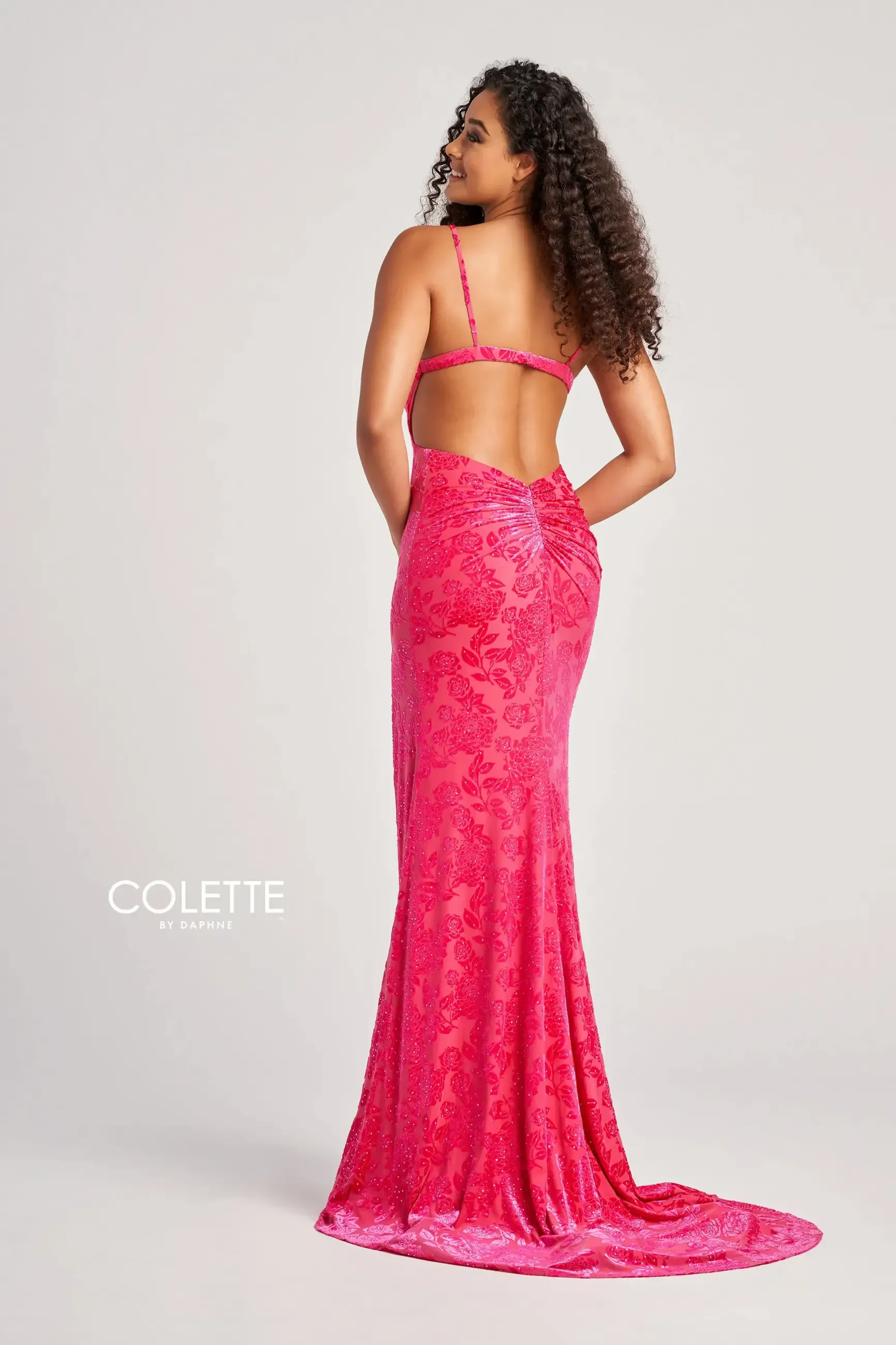 Style Obsessions: Open Back Prom Dresses