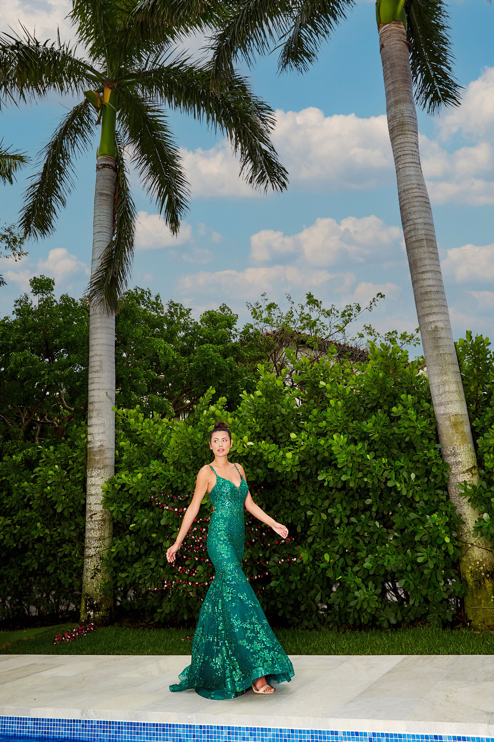Full size Style CL12242 Colette by Daphne #$7 Emerald picture