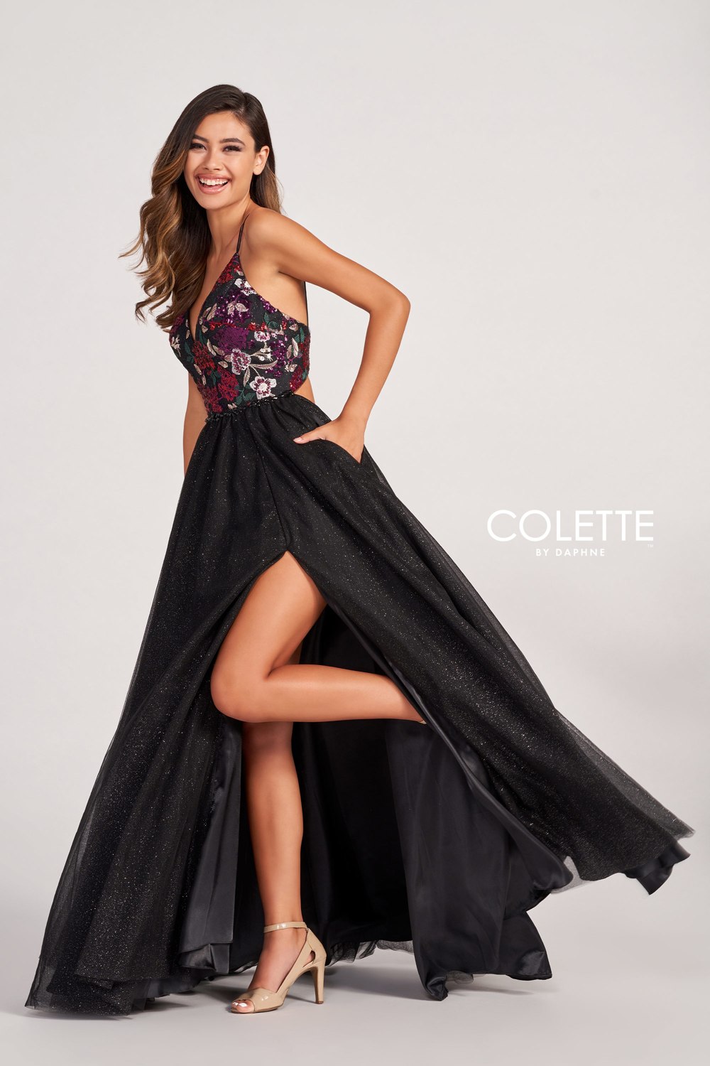Full size Style CL2039 Colette by Daphne #$3 Black/Multi picture