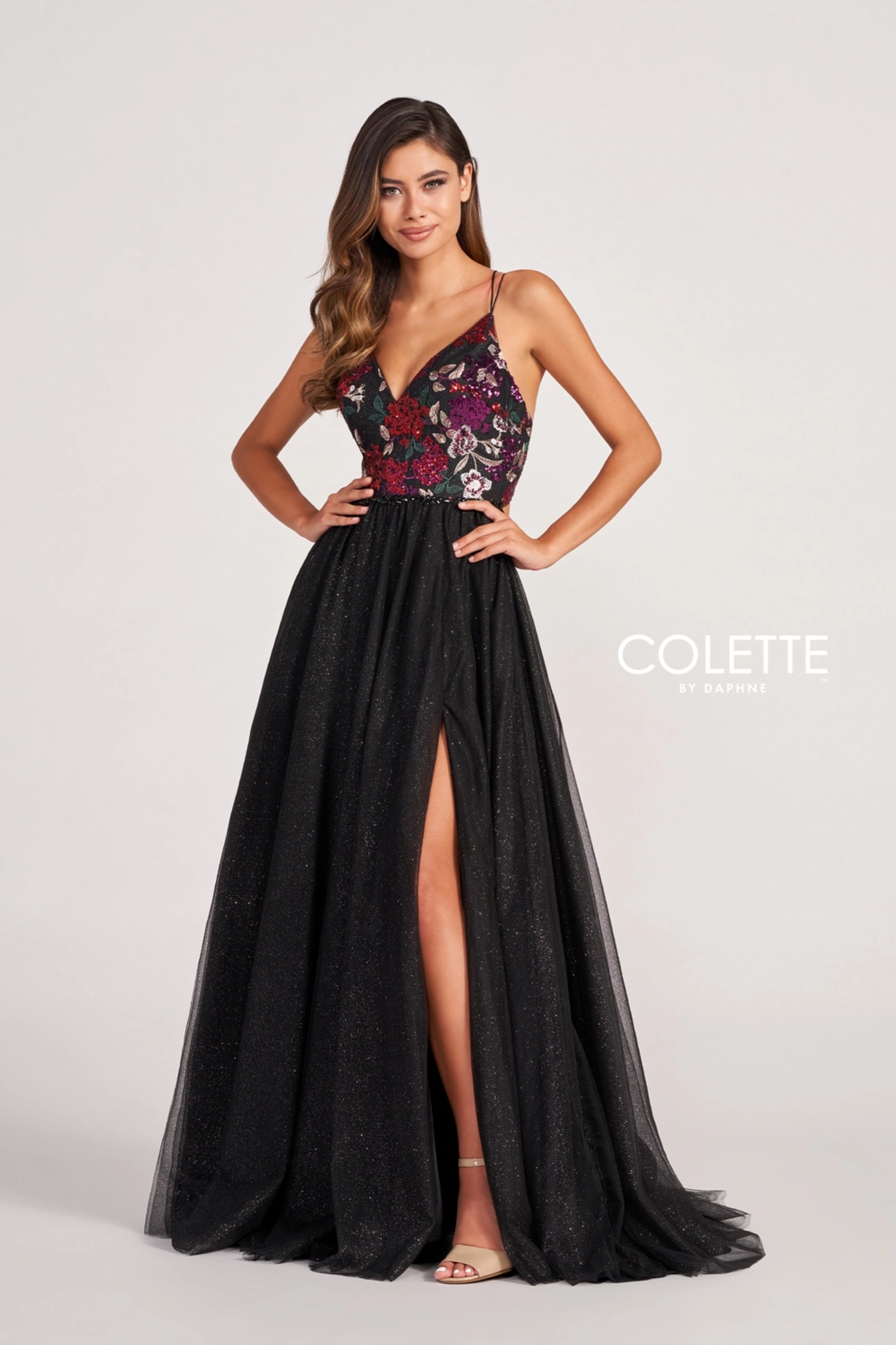 Full size Style CL2039 Colette by Daphne #$0 default Black/Multi picture