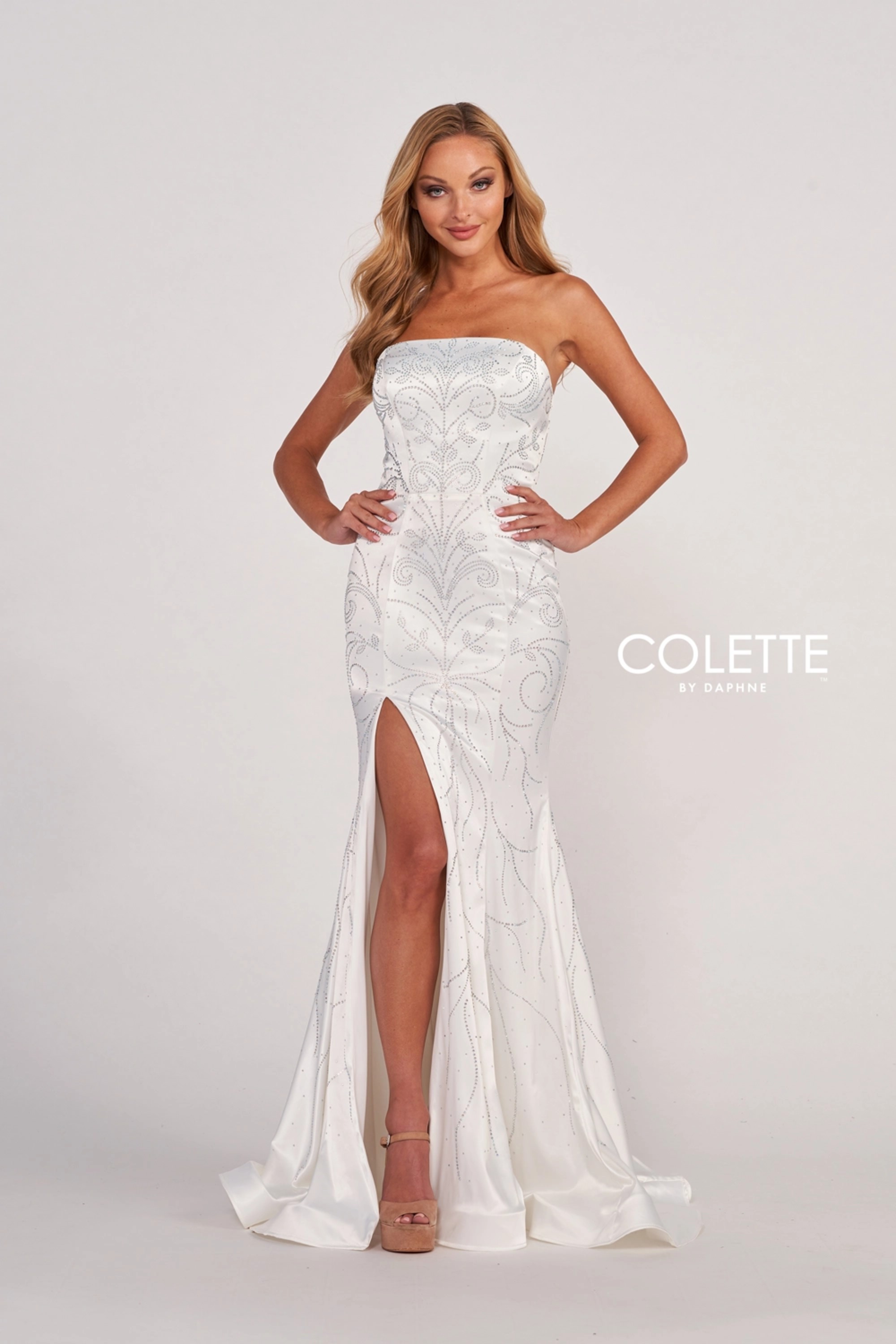 Full size Style CL2045 Colette by Daphne #$0 default White picture
