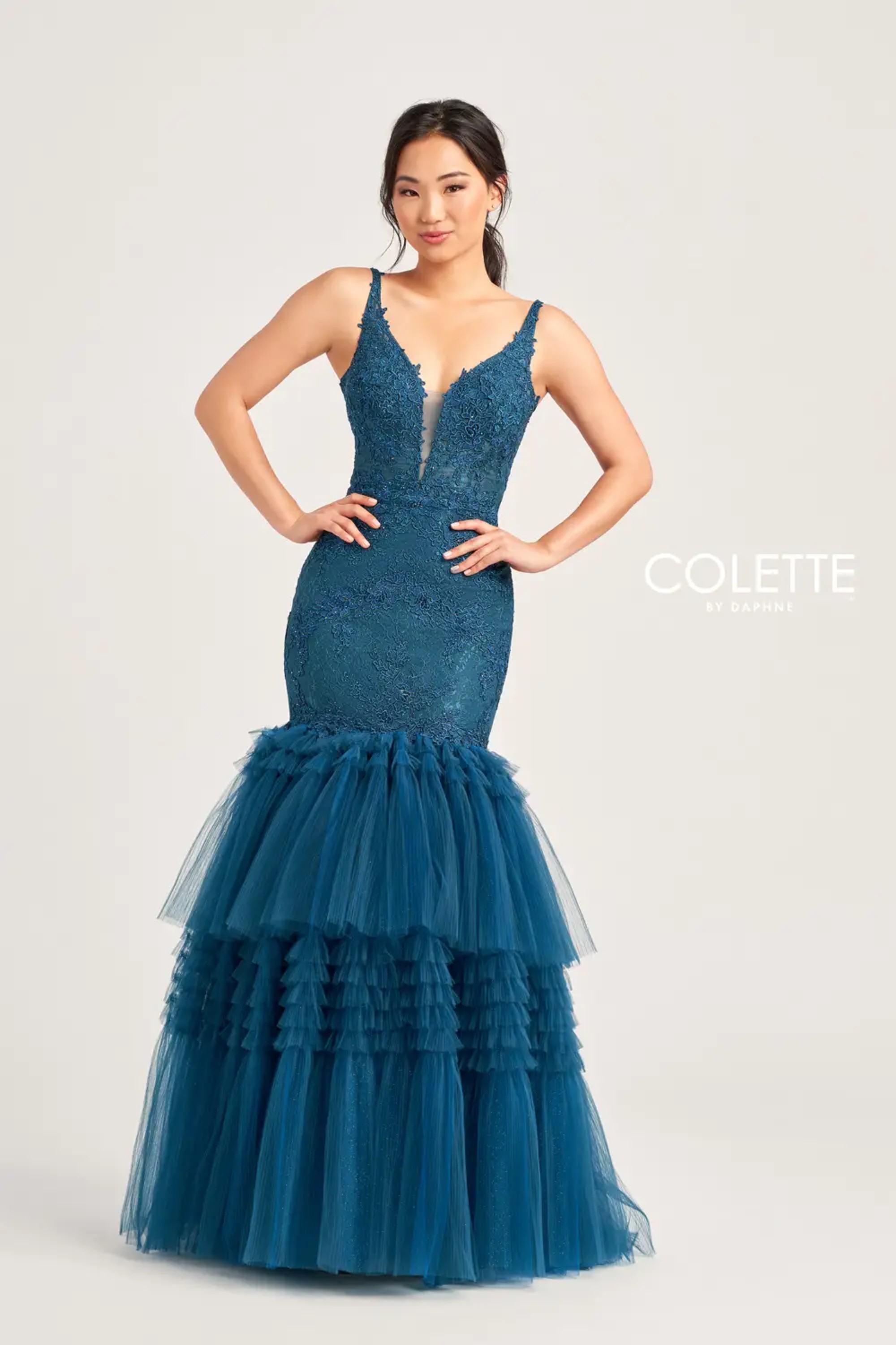 Full size Style CL5162 Colette by Daphne #$6 Teal picture
