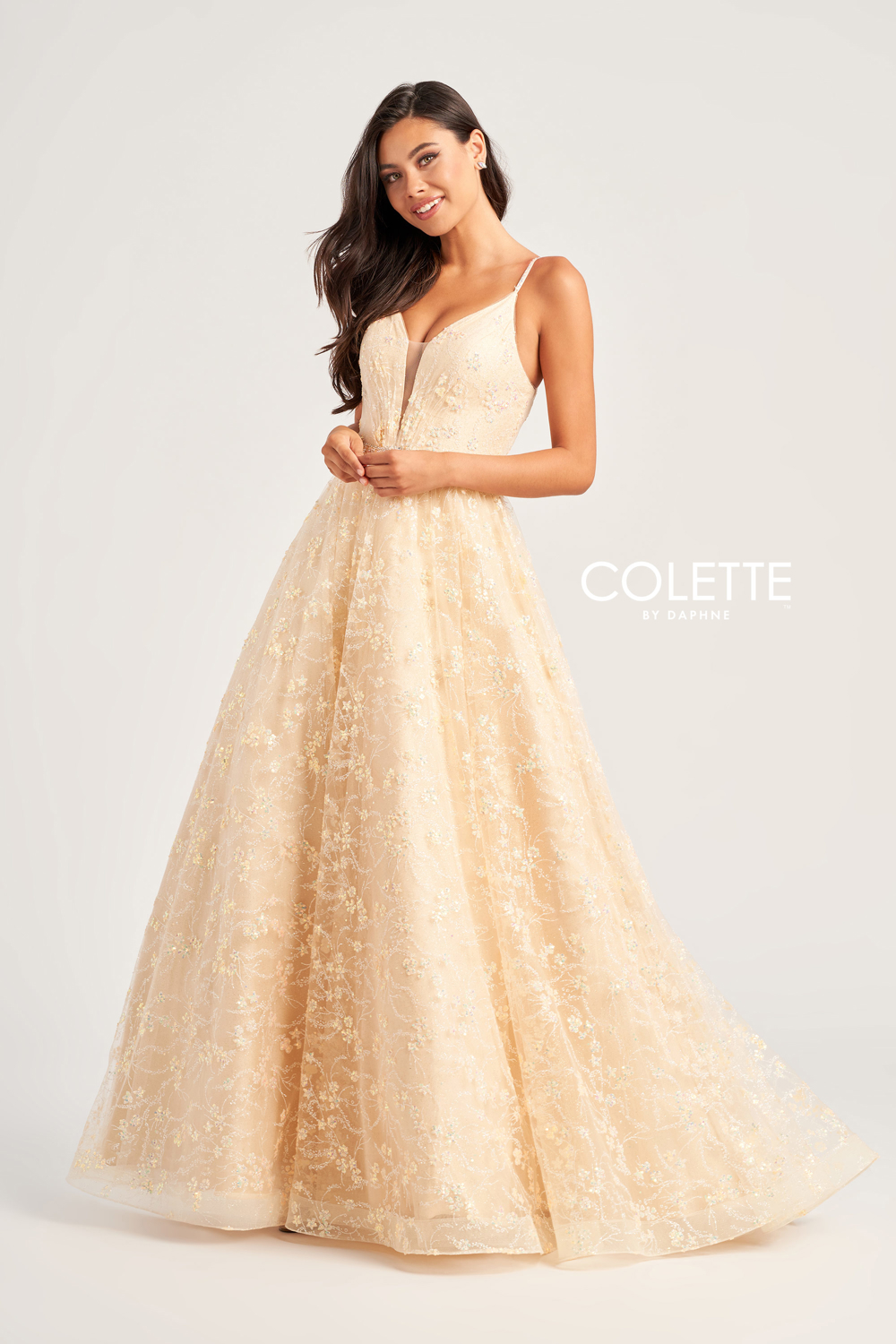 Full size Style CL5288 Colette by Daphne #$3 Champagne picture